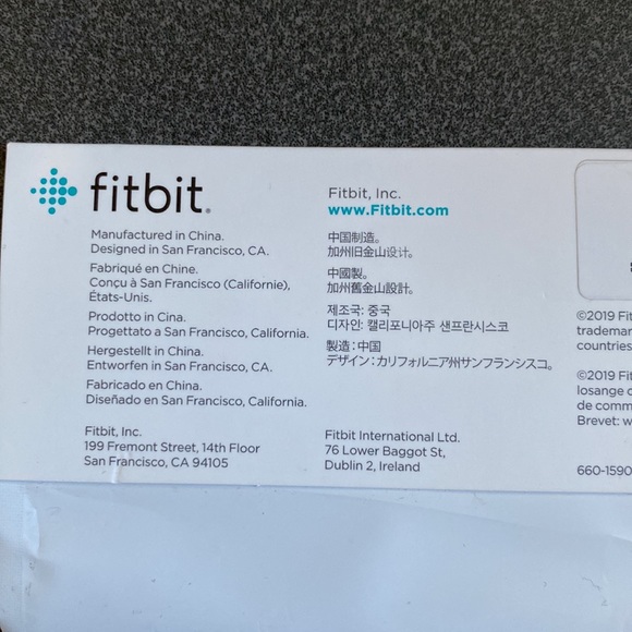 Fitbit Band Versa - Picture 3 of 4